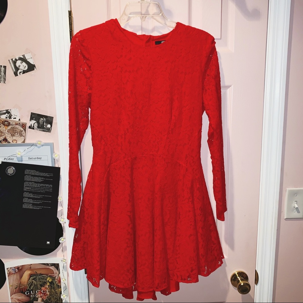 Lace Mini Dress — H&M